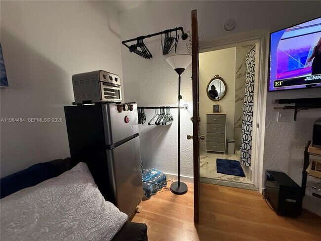 17840 NE 6th Ct in Miami, FL - Building Photo - Building Photo