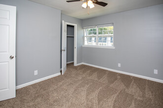 Amelia West Townhomes in Valdosta, GA - Foto de edificio - Interior Photo