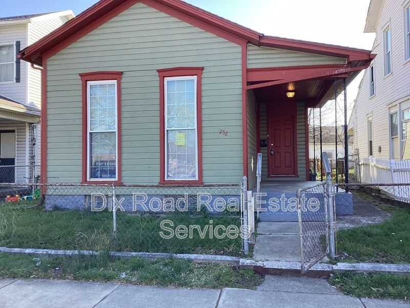 252 McClure St in Dayton, OH - Building Photo
