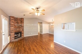 2032 N Leverett Ave in Fayetteville, AR - Building Photo - Building Photo