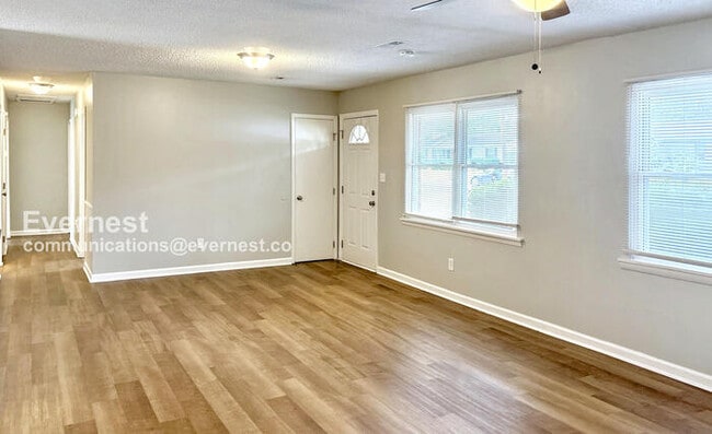 14005 Glenview Dr SW in Huntsville, AL - Building Photo - Building Photo
