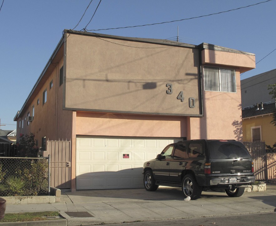 340 W 11th St in San Pedro, CA - Building Photo