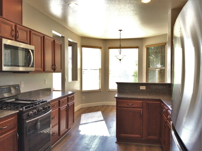 5838 Rainier Peak Dr in Sparks, NV - Building Photo - Building Photo