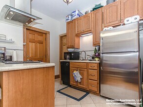 97 Myrtle St in Boston, MA - Foto de edificio - Building Photo