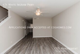 424 White Ingram Pky in Dallas, GA - Building Photo - Building Photo