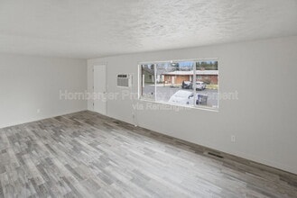 9715 N Stevens St in Spokane, WA - Building Photo - Building Photo