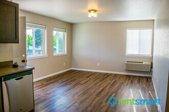 2007 S 4th St W in Missoula, MT - Building Photo - Building Photo