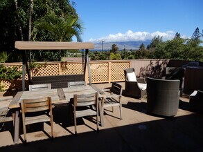 270 Auhana Rd in Kihei, HI - Building Photo - Building Photo