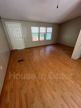 117 Old Charlotte Hwy in Asheville, NC - Building Photo - Building Photo