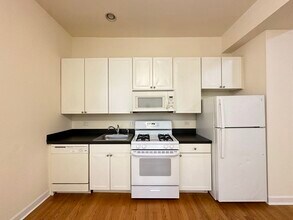 4715 N Sheridan Rd in Chicago, IL - Building Photo - Building Photo
