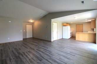 8411 Stutz Dr in Pasco, WA - Building Photo - Building Photo