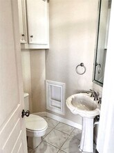 807 Kipp Ave in Kemah, TX - Building Photo - Building Photo