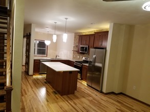 1400 Sunset Ct, Unit 22 in La crosse, WI - Building Photo - Building Photo