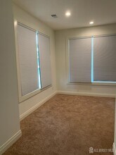 129 Green St in Woodbridge Township, NJ - Building Photo - Building Photo