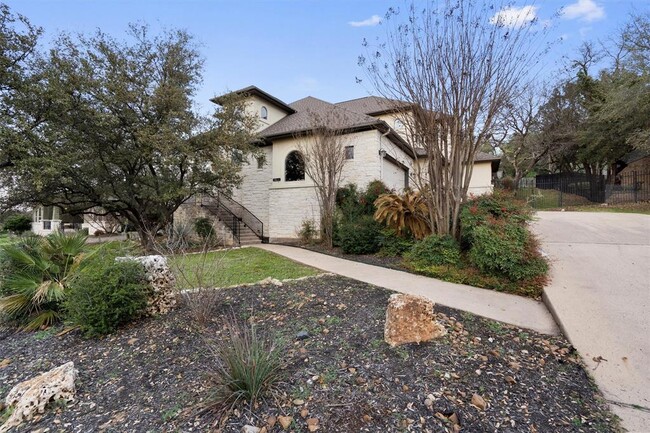 property at 1013 Ogden Dr
