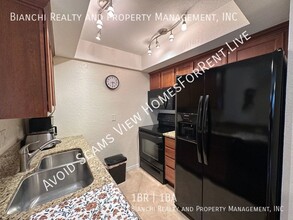 718 Lyndhurst St, Unit #903 in Dunedin, FL - Building Photo - Building Photo