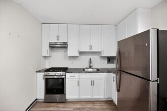 2401 H St NW in Washington, DC - Building Photo - Building Photo