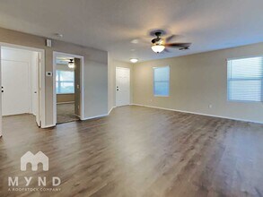 11111 E Flossmoor Ave in Mesa, AZ - Building Photo - Building Photo