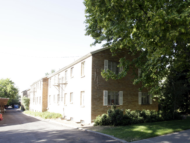 Bel Aire Gardens in Salt Lake City, UT - Building Photo - Building Photo