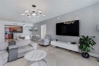 16699 Collins Ave, Unit 1203 in Sunny Isles Beach, FL - Building Photo - Building Photo