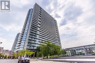 103 The Queensway in Toronto, ON - Building Photo