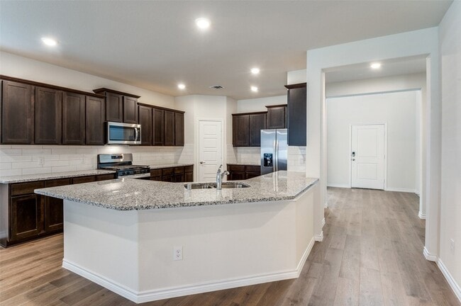 7221 Headingham Wy in McKinney, TX - Foto de edificio - Building Photo