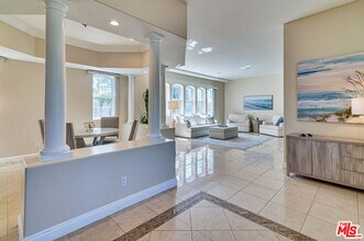 1008 Harbor Crossing Ln in Marina Del Rey, CA - Building Photo - Building Photo