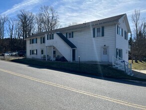 3751 Main St in Sheldon, NY - Foto de edificio - Building Photo