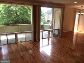 7116 Donnell Pl in District Heights, MD - Building Photo - Building Photo