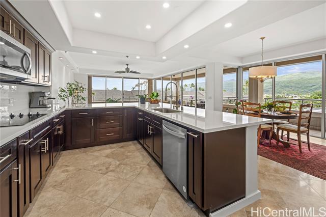 property at 1 Keahole Pl