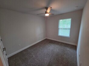 1030 McLaren Cir in Fort Walton Beach, FL - Building Photo - Building Photo