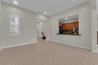 6057 NW 118th Dr in Coral Springs, FL - Building Photo - Building Photo