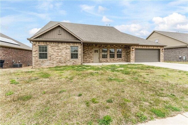 property at 582 Quartz Wy