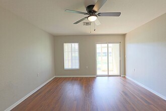 12000 Rain Brook Ave in Ft. Myers, FL - Building Photo - Building Photo