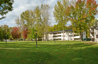 Longbranch Park Apartments in Liverpool, NY - Building Photo - Building Photo