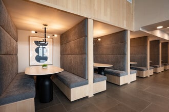 The Senary by Allaso in Albuquerque, NM - Foto de edificio - Interior Photo