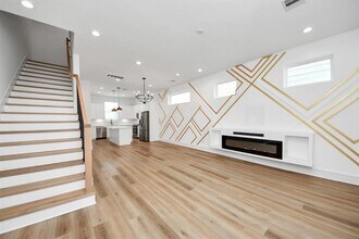 2015 Cochran St in Houston, TX - Building Photo - Building Photo