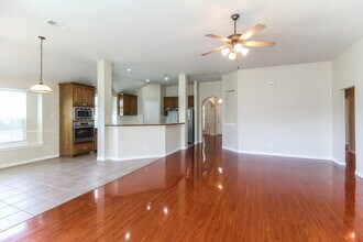 7517 Creek Meadow Dr in Fort Worth, TX - Building Photo - Building Photo