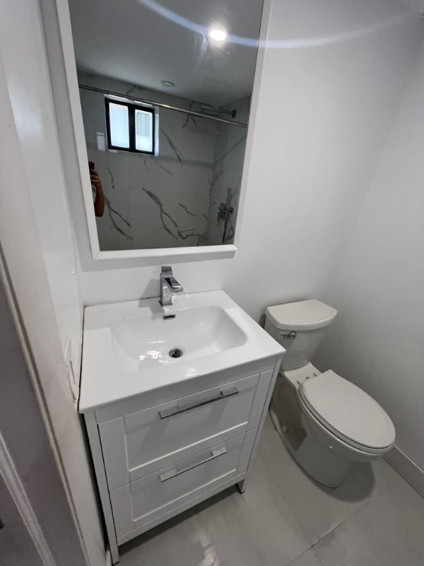 5420 W 21st Ave in Hialeah, FL - Building Photo - Building Photo