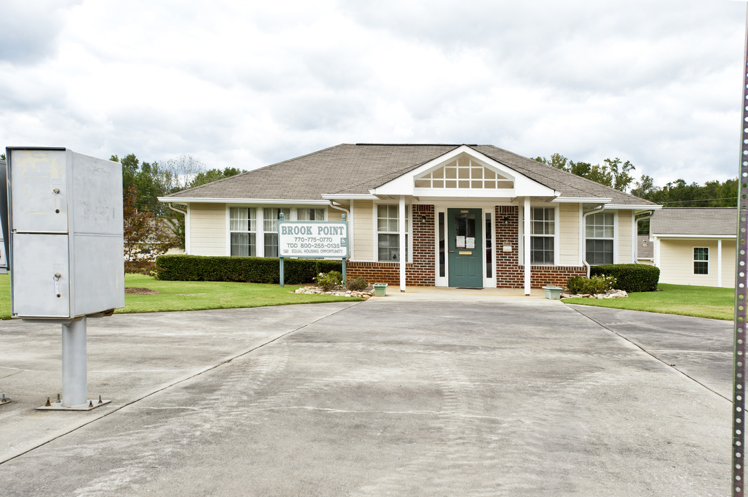 Brook Point Apartments in Jackson, GA - Building Photo