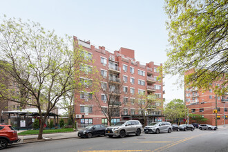 3107 137th St in Flushing, NY - Building Photo - Building Photo