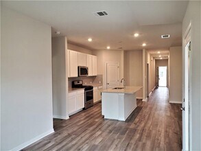 11404 Copperstone Ave in Austin, TX - Foto de edificio - Building Photo