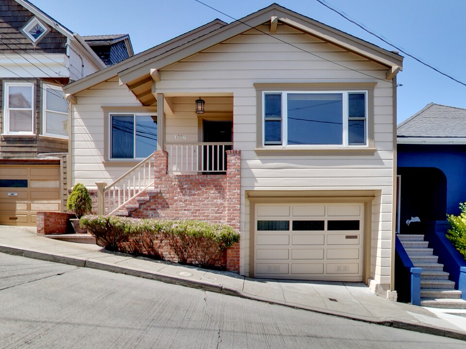 1736 Noe St in San Francisco, CA - Building Photo