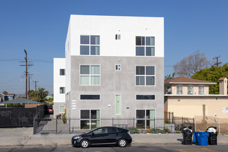 4259 S Western Ave in Los Angeles, CA - Building Photo - Building Photo