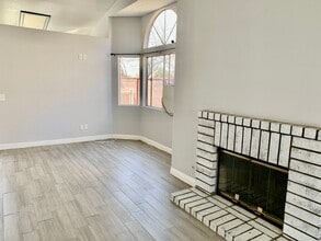 14849 Lavender Ln in Moreno Valley, CA - Building Photo - Building Photo