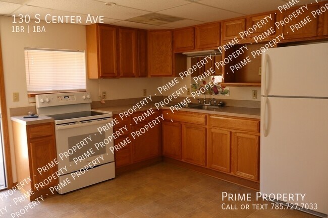 130 S Center Ave in Assaria, KS - Building Photo - Building Photo