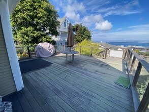 480 Hoffman Ave in Monterey, CA - Building Photo - Building Photo