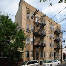 83-85 Mcwhorter St in Newark, NJ - Building Photo - Building Photo