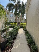 5229 5th Way N in St. Petersburg, FL - Building Photo - Building Photo