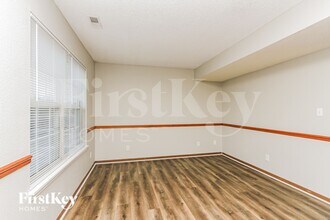 1279 Blue Heron Ln in Greenwood, IN - Foto de edificio - Building Photo